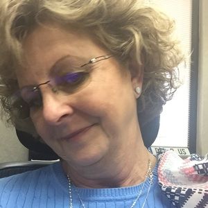 Meet your Posher, Beverly